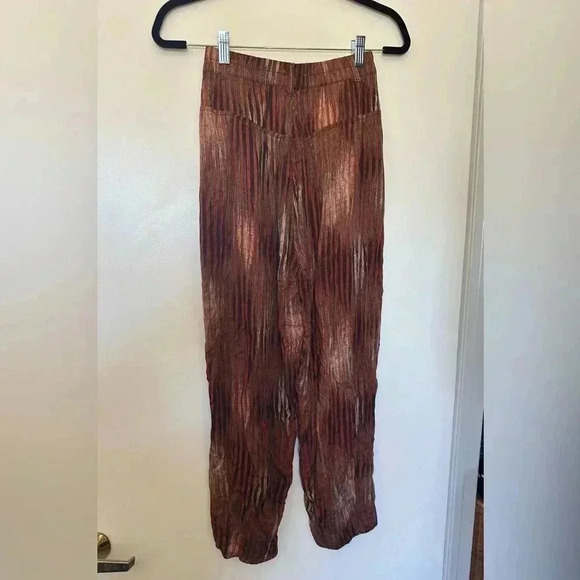 NWT Urban Outfitters Pants - Picture 4 of 8